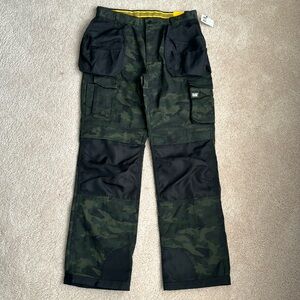 Cat apparel trademark work pants W32 X L32